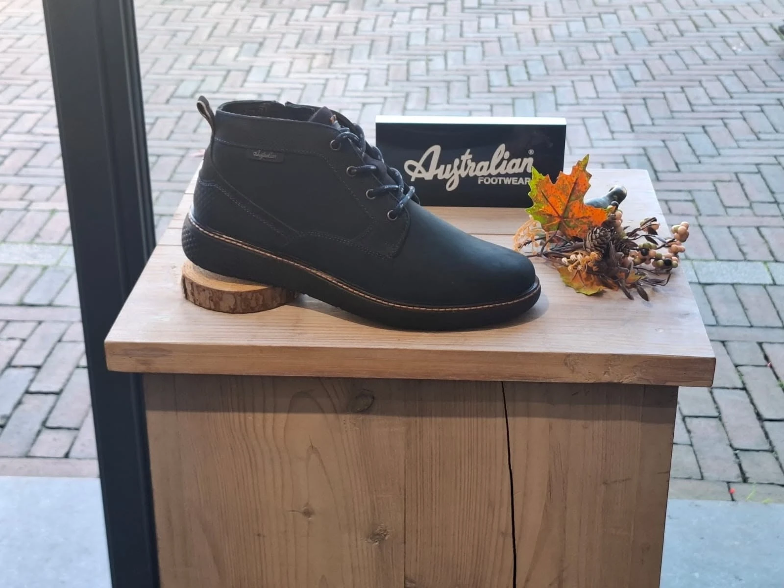 Zwarte Australian-boot van nubuck met rits